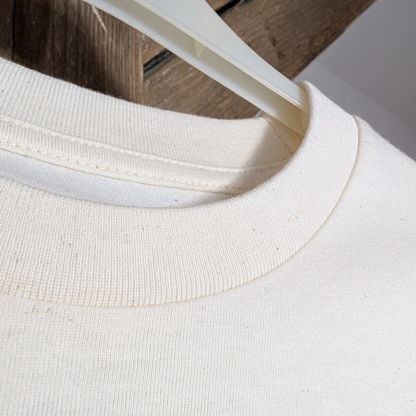 Unisex T-Shirt Herz Wertvoll - natural